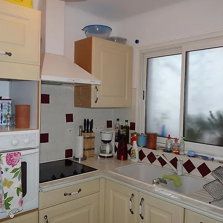 One Bedroom In With A Terrasse And Stunning Views Walking Distance To The Palais 453 *